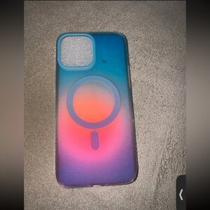 Gradient 15 pro max Phone Case with MagSafe Compatibility